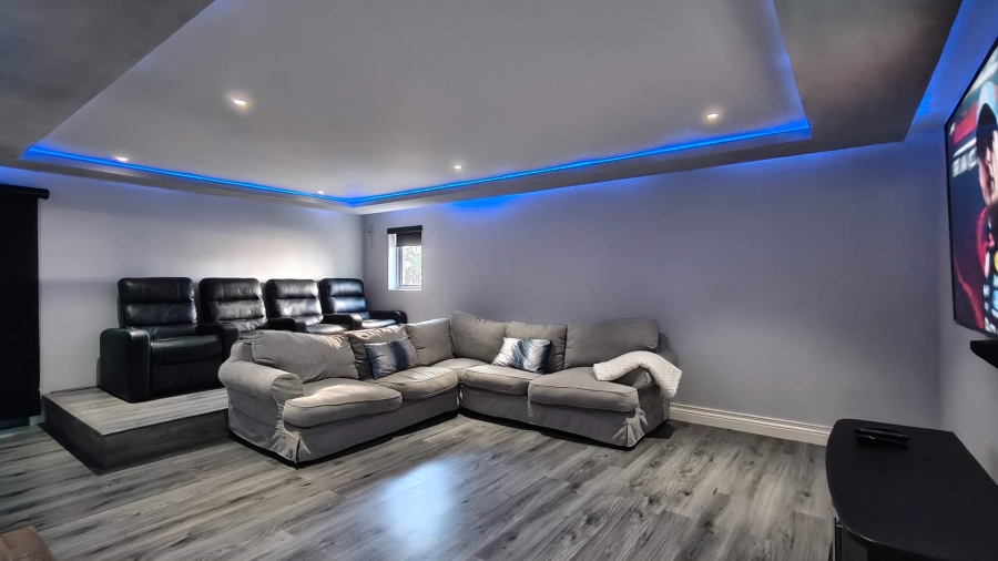 4 Bedroom Property for Sale in Pinnacle Point Golf Estate Western Cape